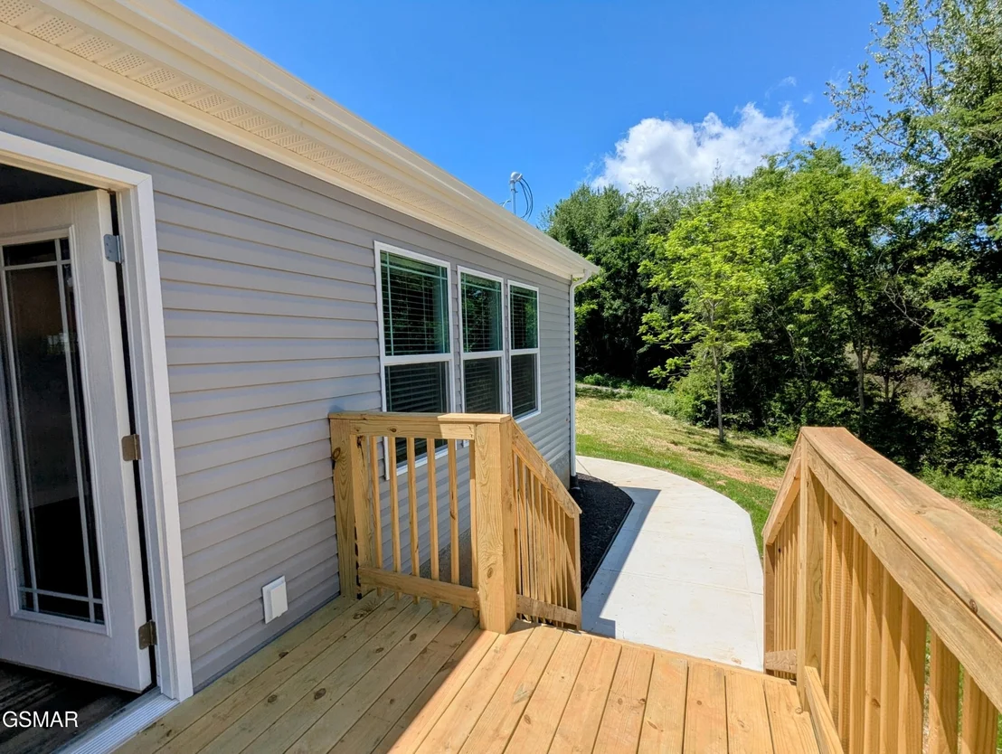 Photo of 141 Hill Loop