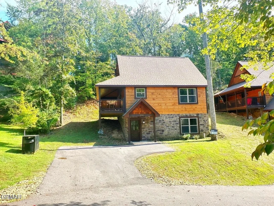 Photo of 2708 Timber Way