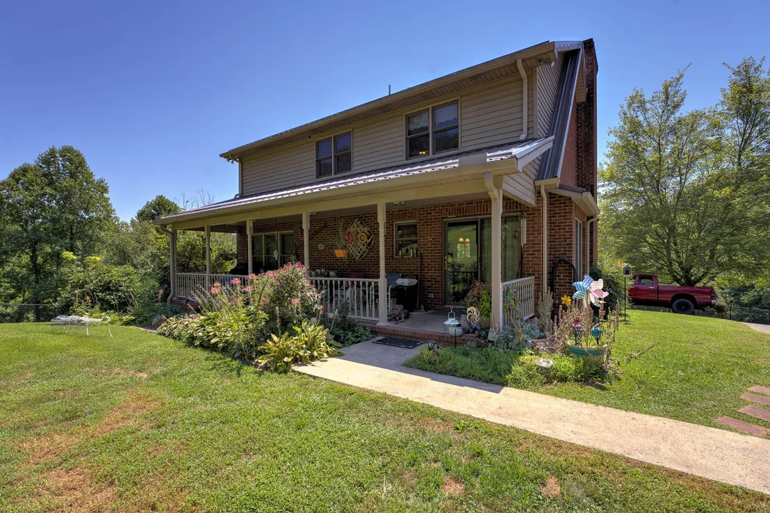 Photo of 286 Oss Williams Road