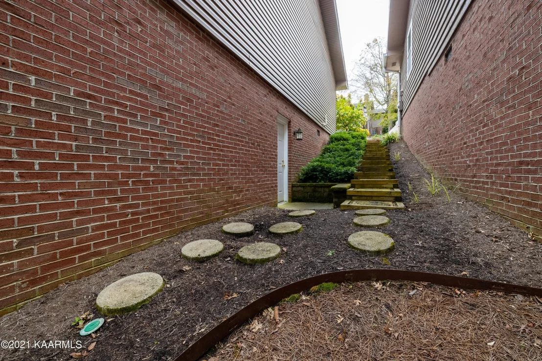 Photo of 23 Riverview Drive