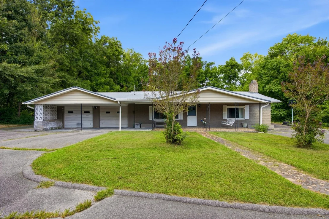 Photo of 775 Mauldeth Road
