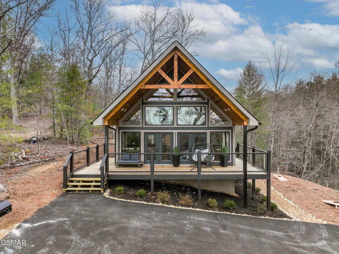 Photo of 2937 Bear Mountain Lane
