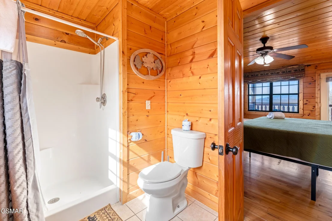 Photo of 1549 Bears Den Way