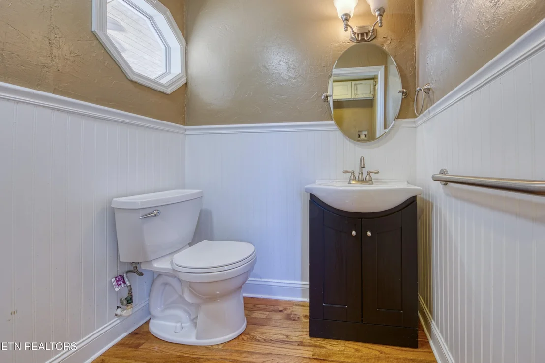 Photo of 1110 Bayfront Drive