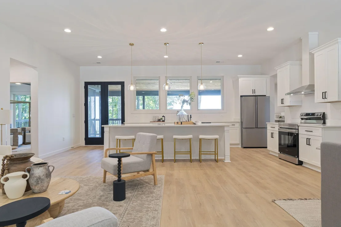 Photo of 824 Valley View Drive