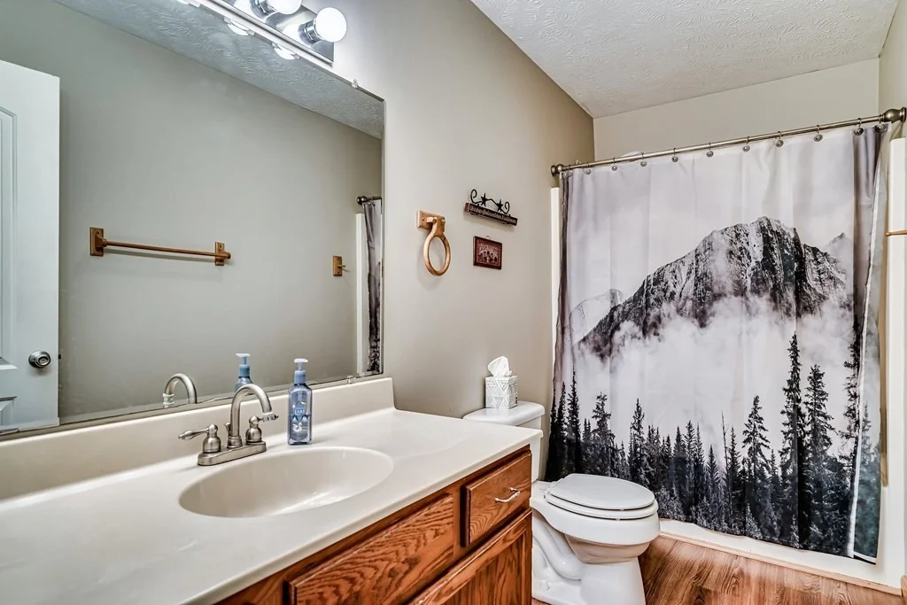 Photo of 1530 Madron
