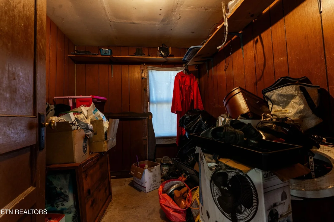 Photo of 2033 Westel Loop