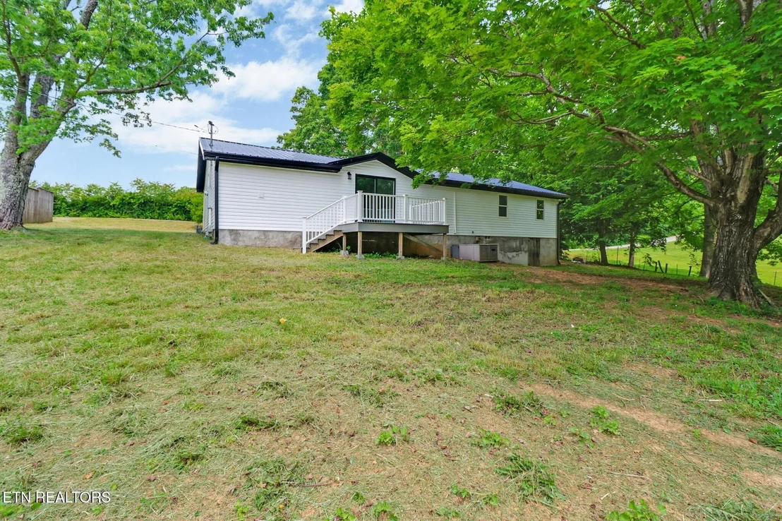 Photo of 1095 Franklin Rd