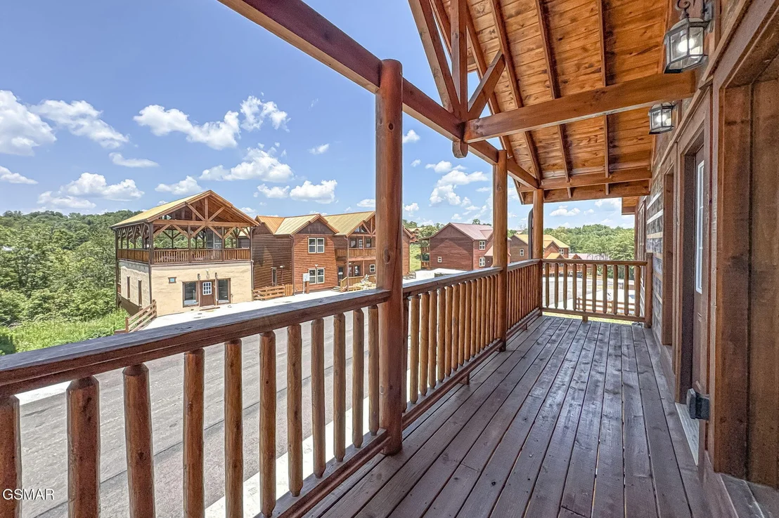 Photo of 2215 Jericho Way