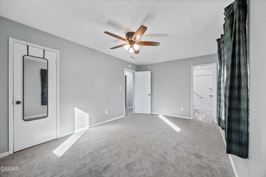 Photo of 231 River Bottom Drive