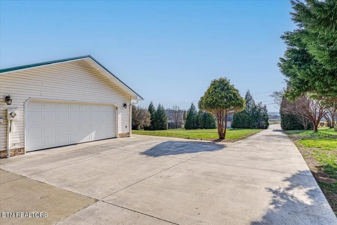 Photo of 228 Florence Circle