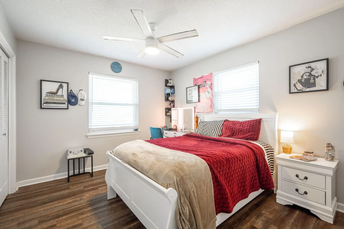 Photo of 7318 Valley Lane