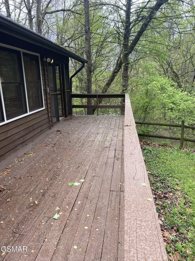 Photo of 2744 Black Walnut Flats Road