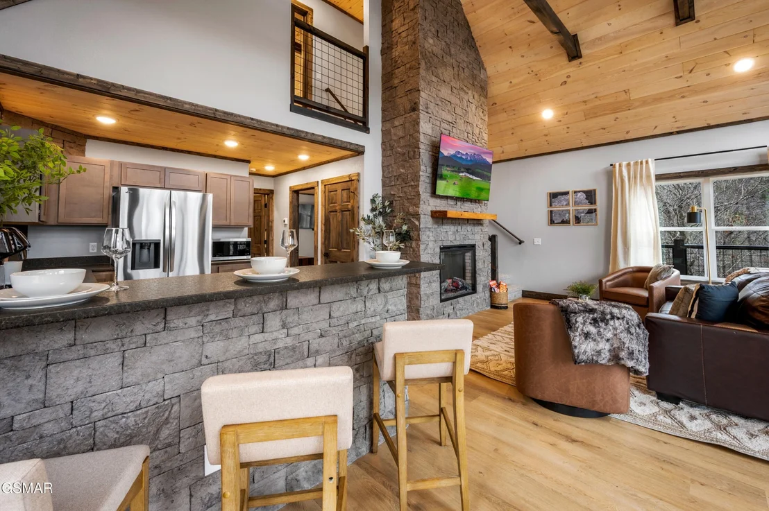 Photo of 2937 Bear Mountain Lane