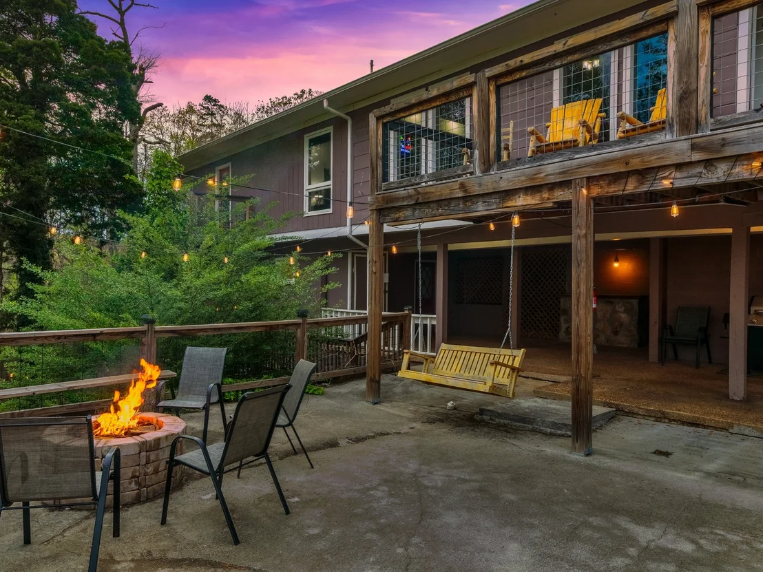 Photo of 812 Starlight Ln