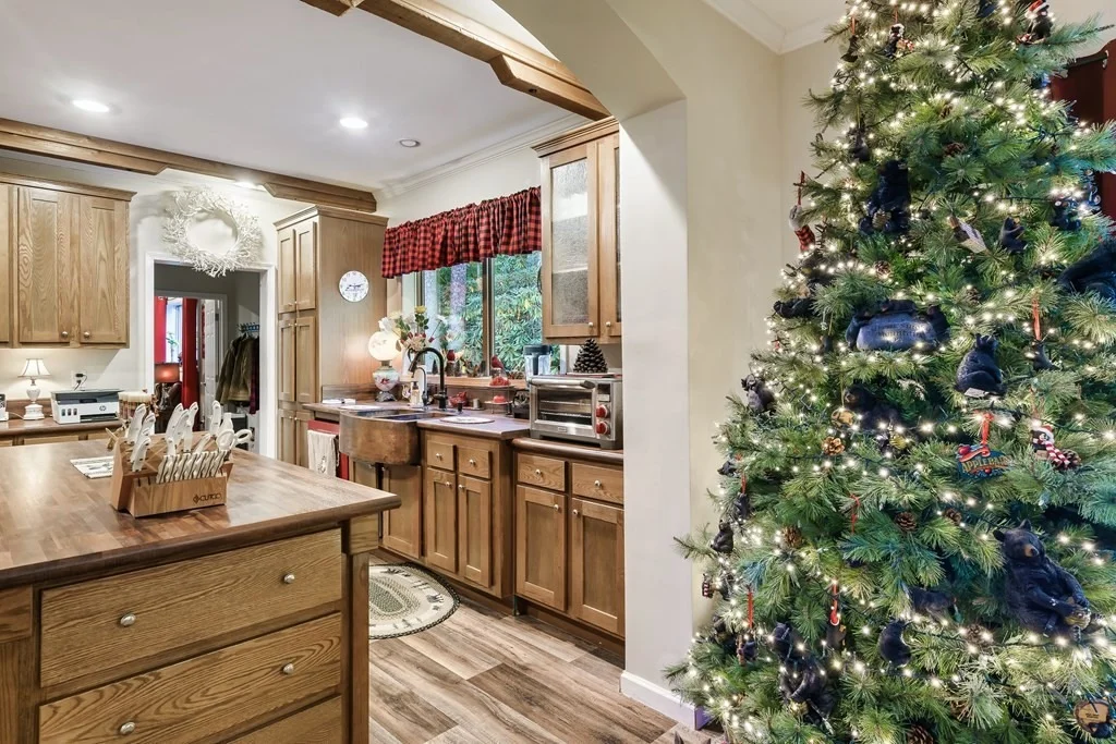Photo of 3950 Forest Trail Drive