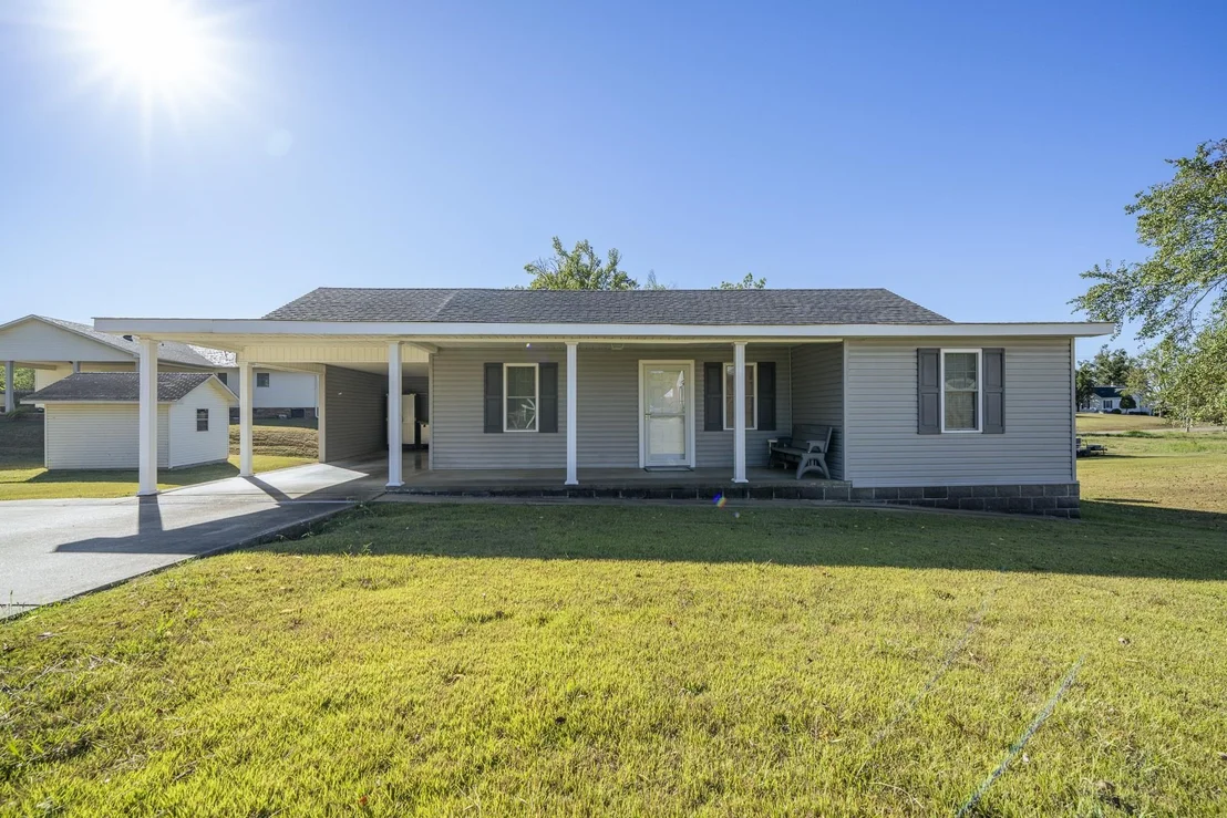 Photo of 122 CANBY CIR