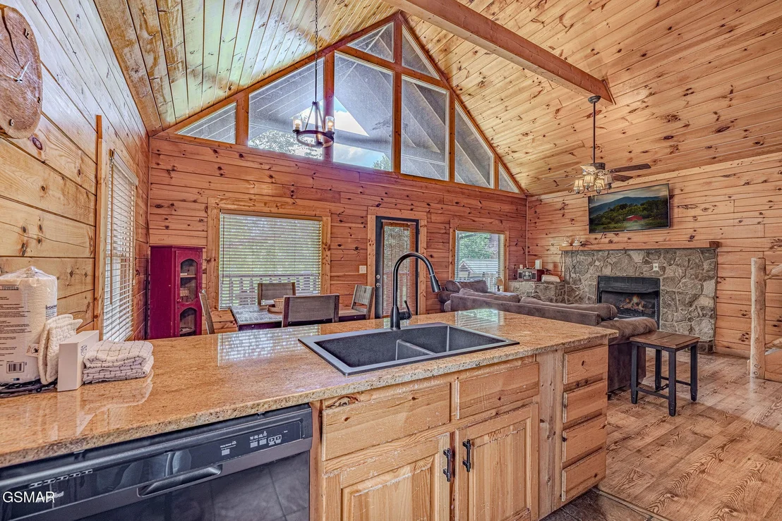 Photo of 1625 Little Cabin Loop