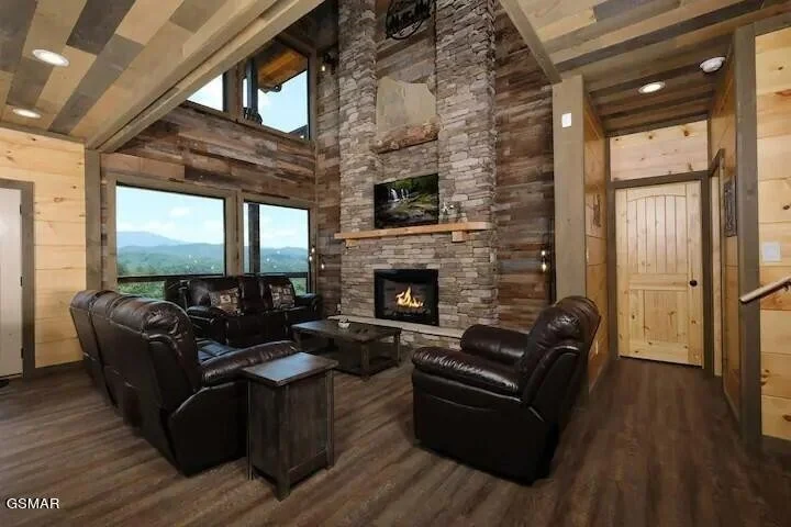 Photo of 2129 Ross Way