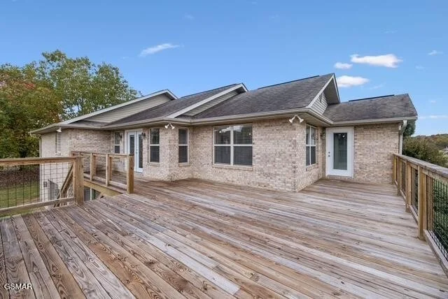 Photo of 734 Southview Circle