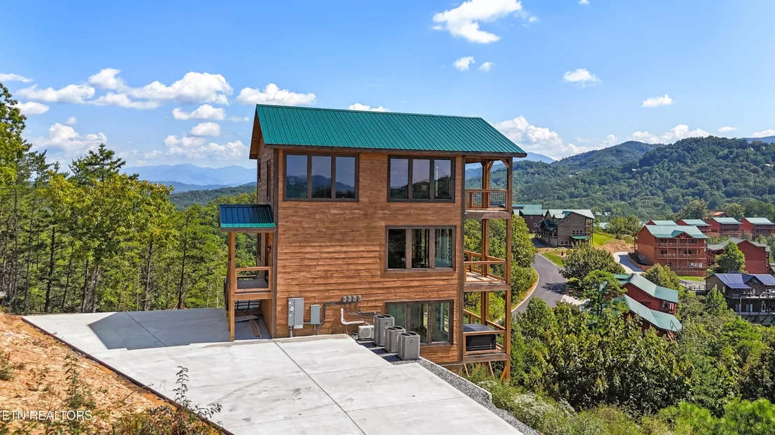 Photo of 2412 Mountain Ridge Way