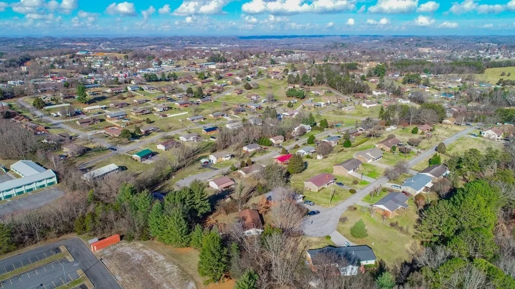 Photo of 475 Sequoyah Drive