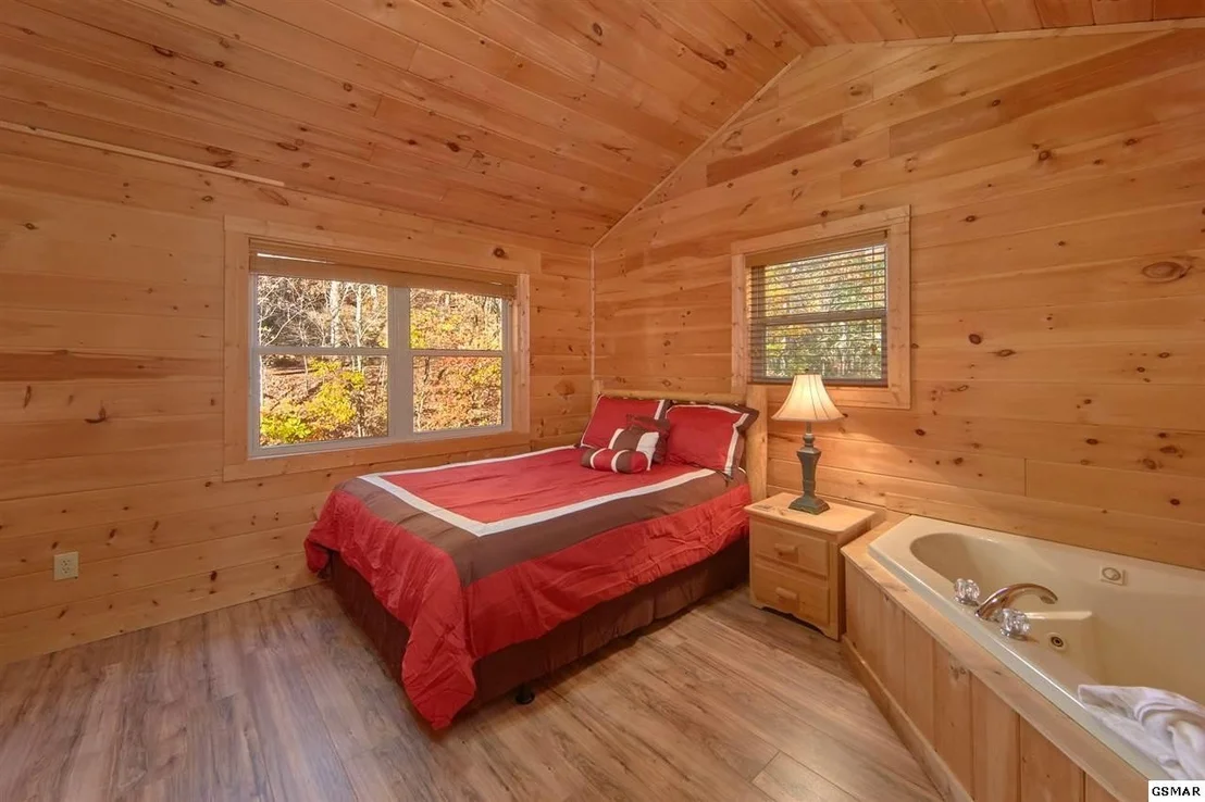 Photo of Unit BIGPINELODGE at 2220 Headrick Lead