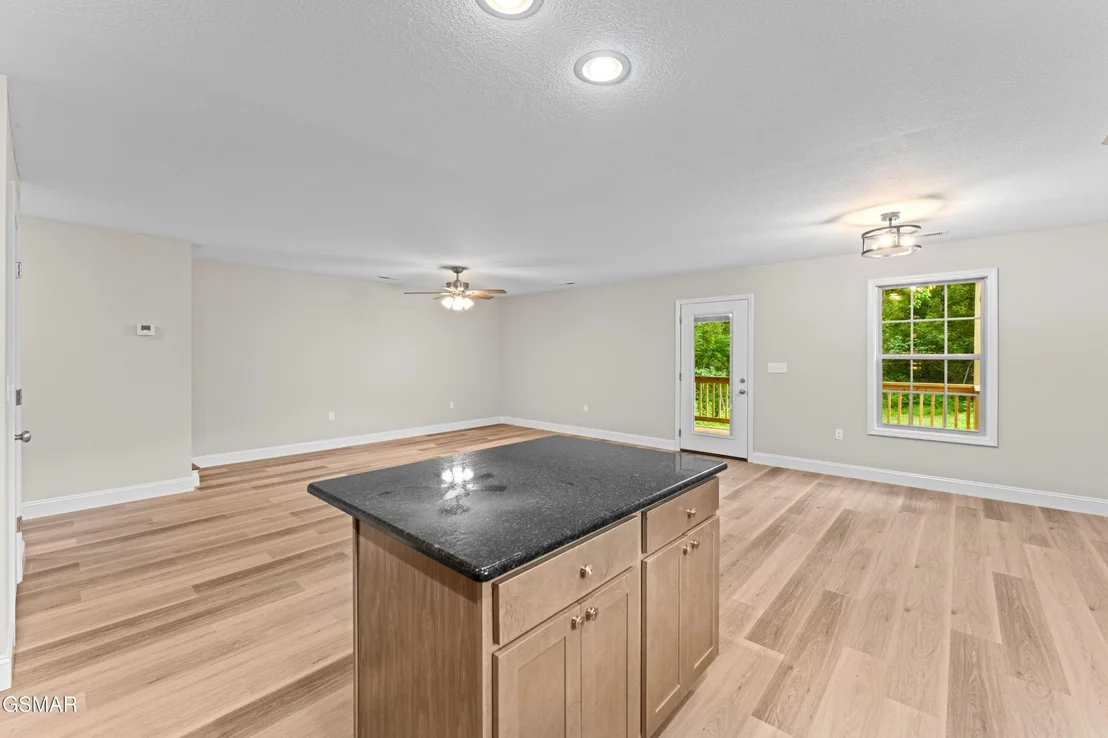 Photo of 1039 Cedar Ln