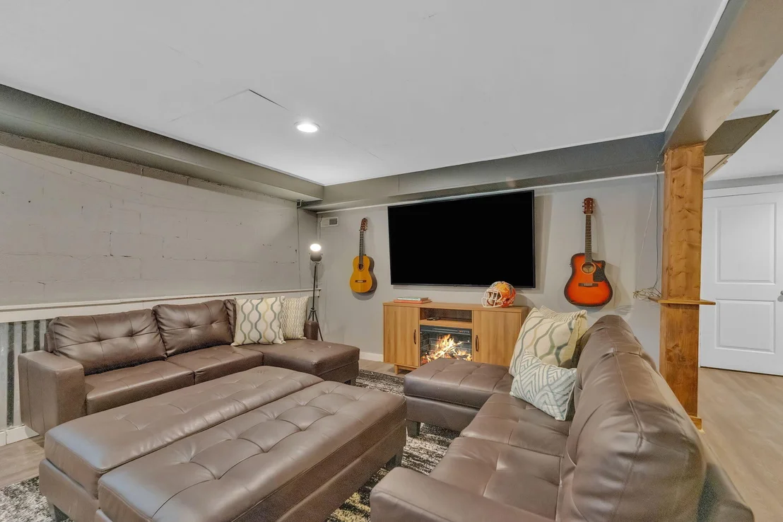 Photo of 1919 Riverview Circle
