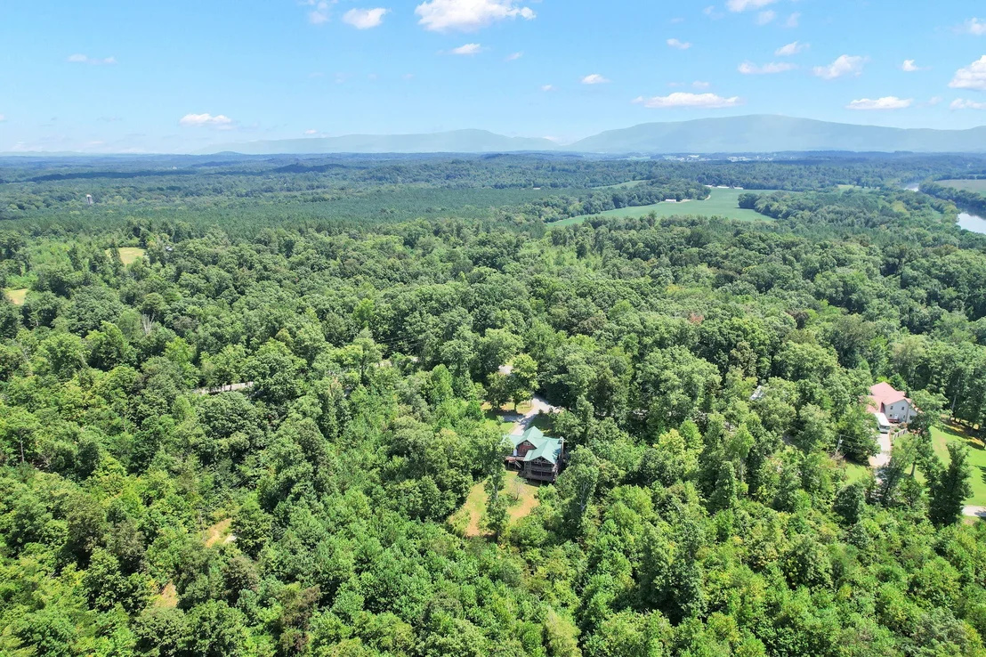 Photo of 252 River Run Road