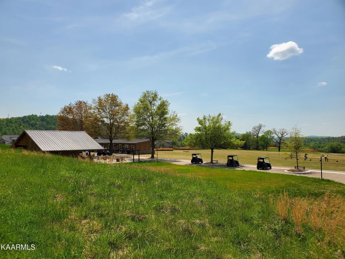 Photo of 866 Azalea Lane