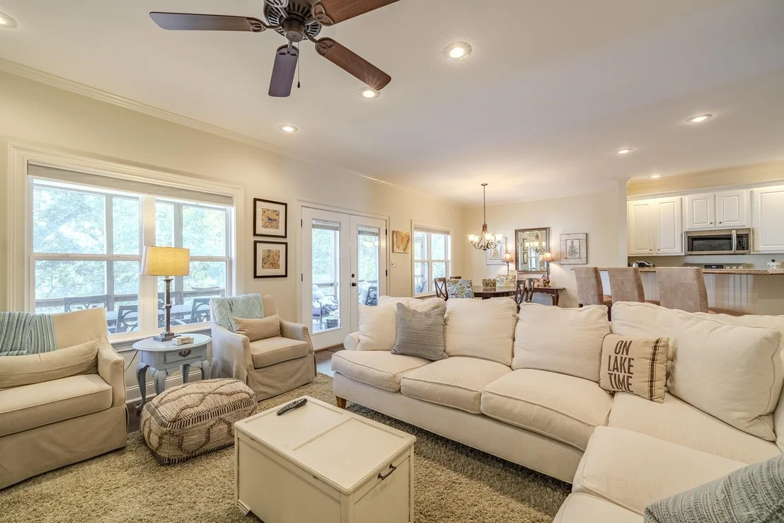 Photo of 27 HARBOR DR