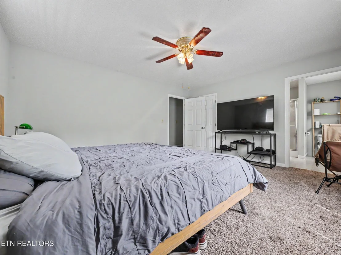 Photo of 862 Hinkle Estates Drive