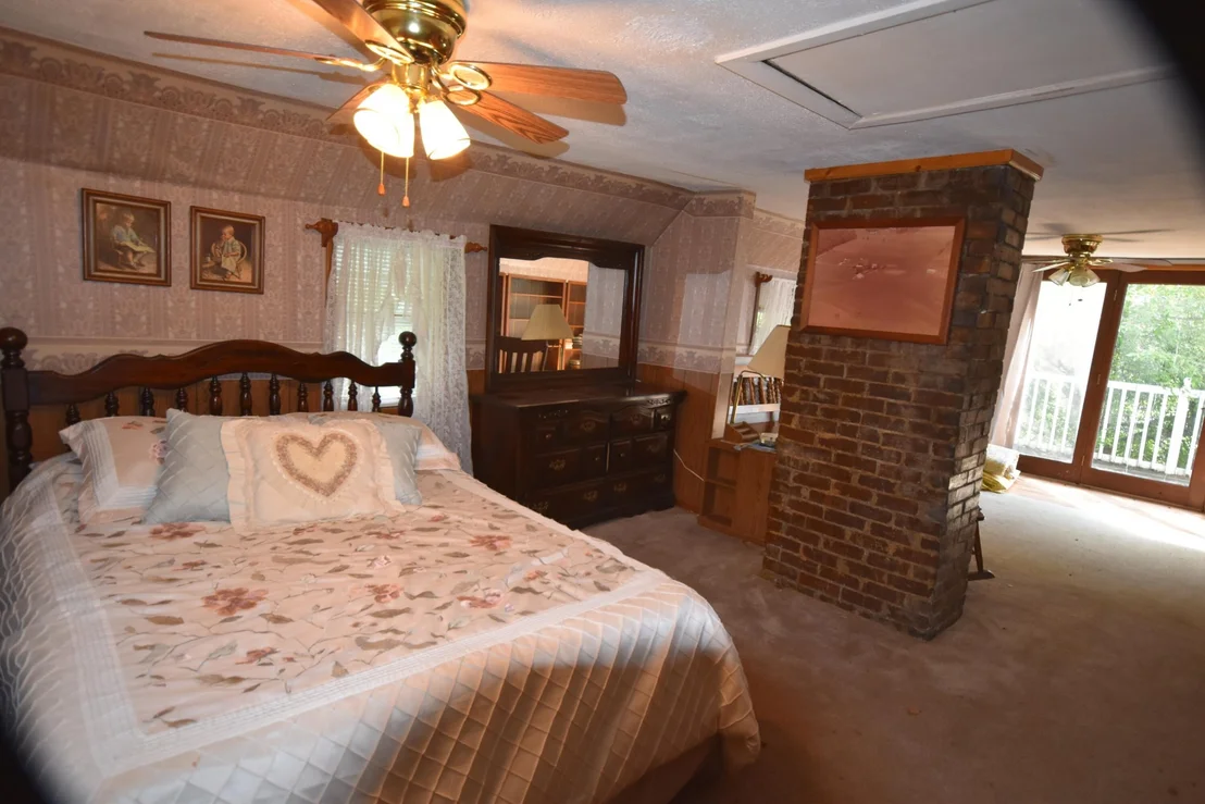 Photo of 1203 McConnell Rd