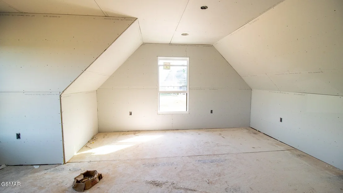 Photo of 110 Hilltop View Dr