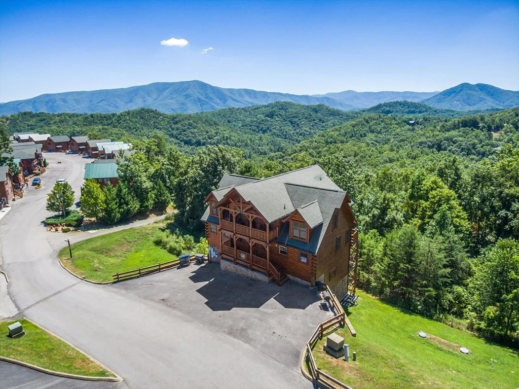Photo of 2736 Mountain Preserve Drive