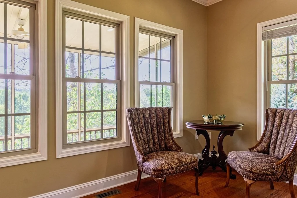 Photo of 1065 Kodak Road