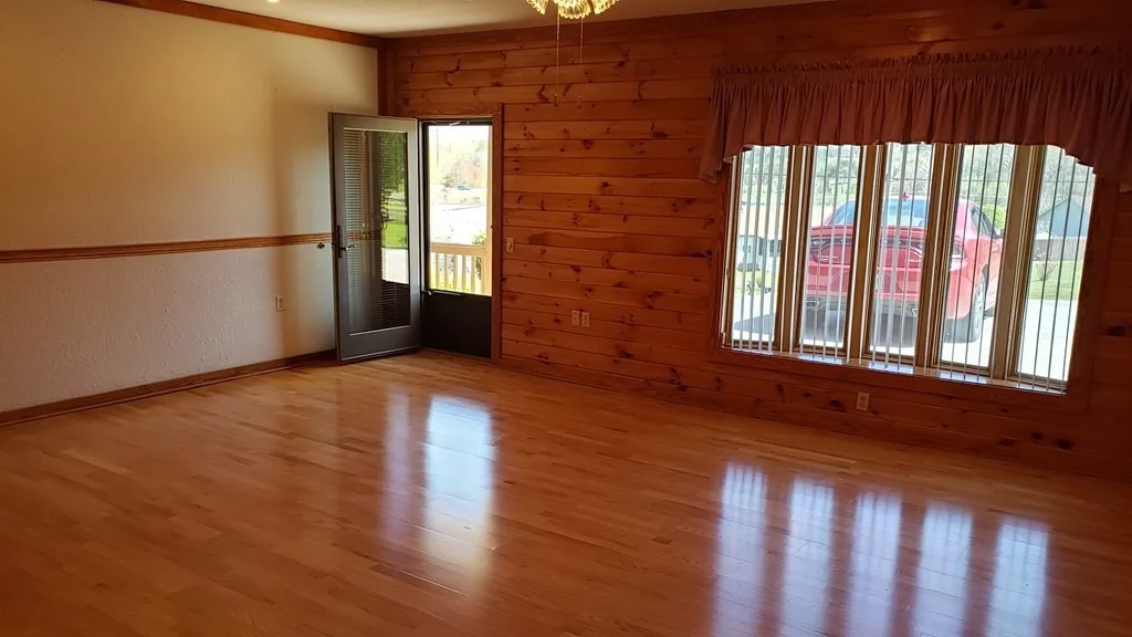 Photo of 339 Thomas Loop Road