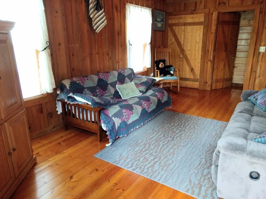 Photo of 4230 Chamberlain Lane