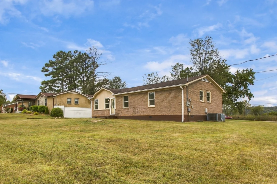 Photo of 2414 Steve Dr