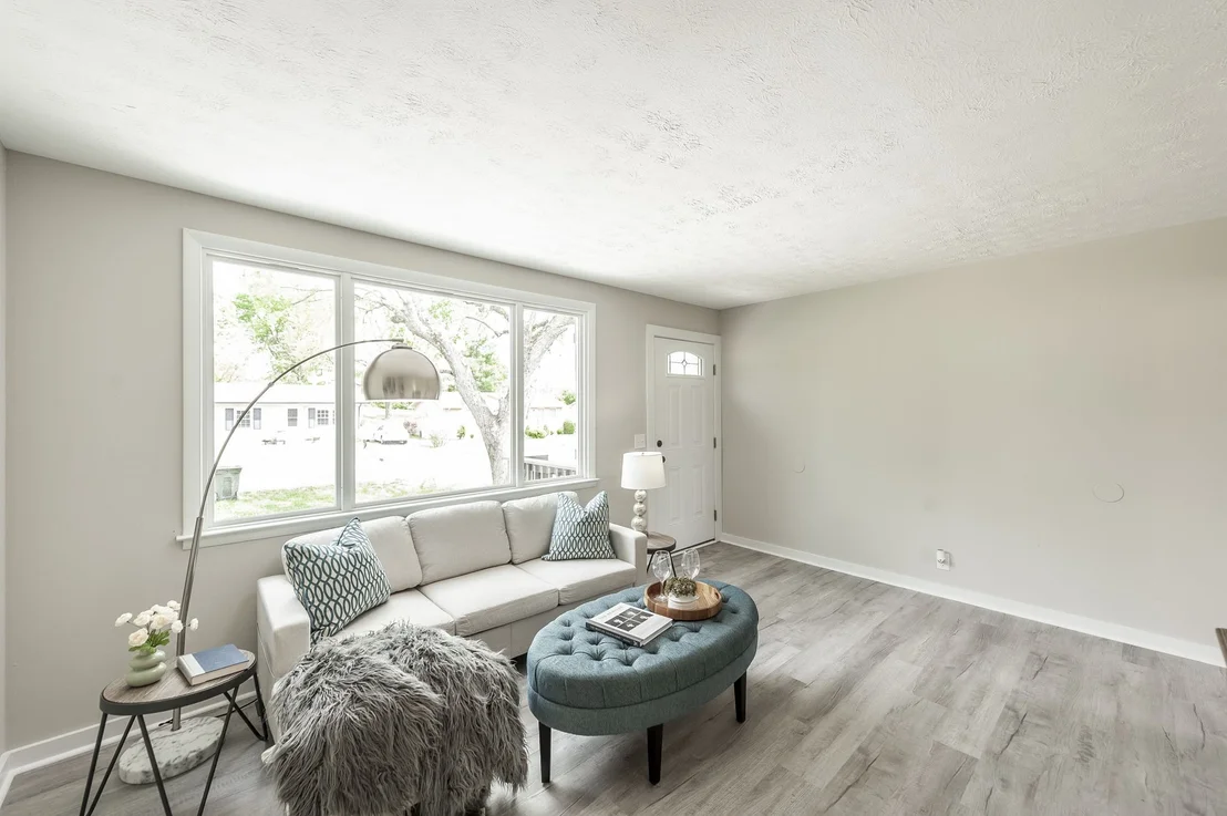 Photo of 709 Perry Dr