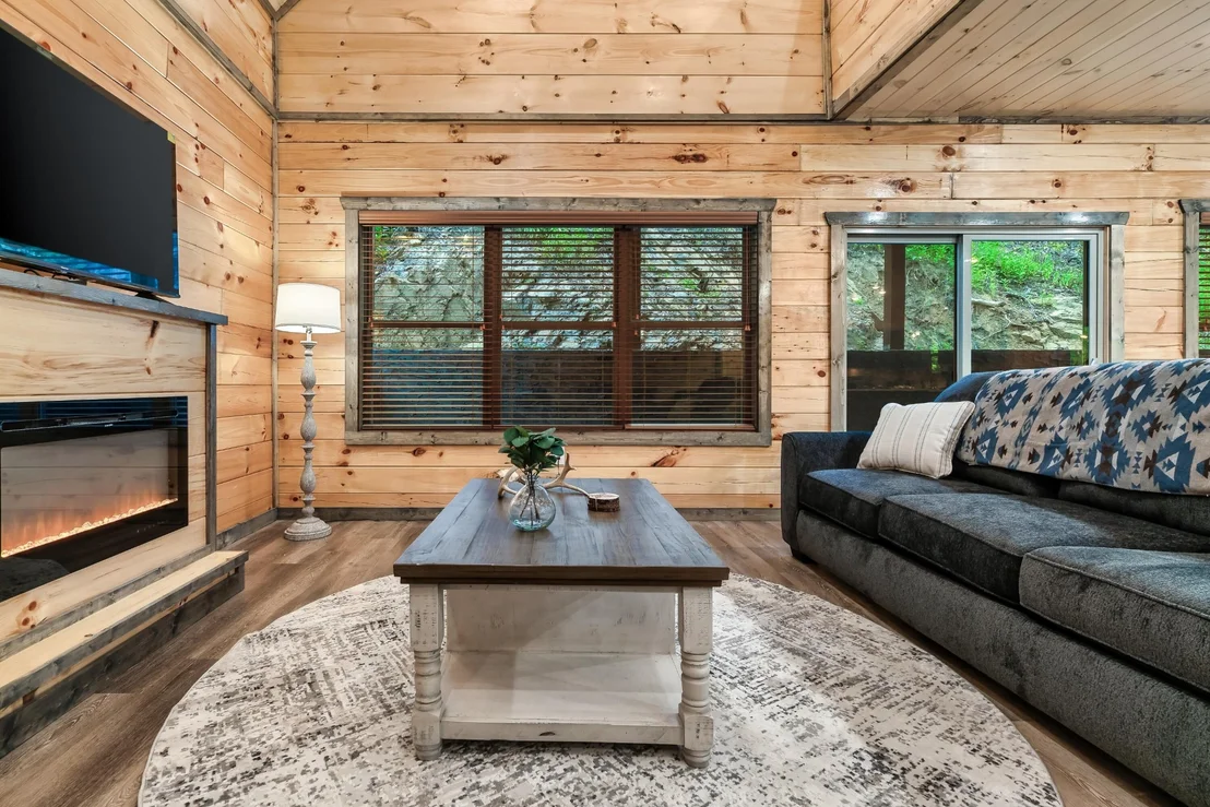 Photo of 1646 Eagle Springs Road