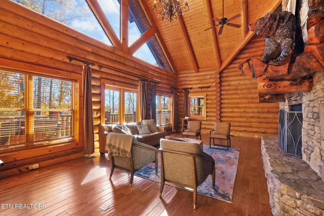 Photo of 2241 Legend Drive