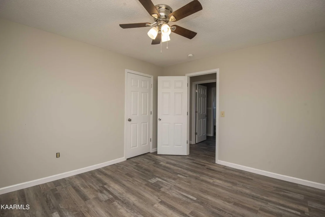 Photo of 3408 Hackberry Rd