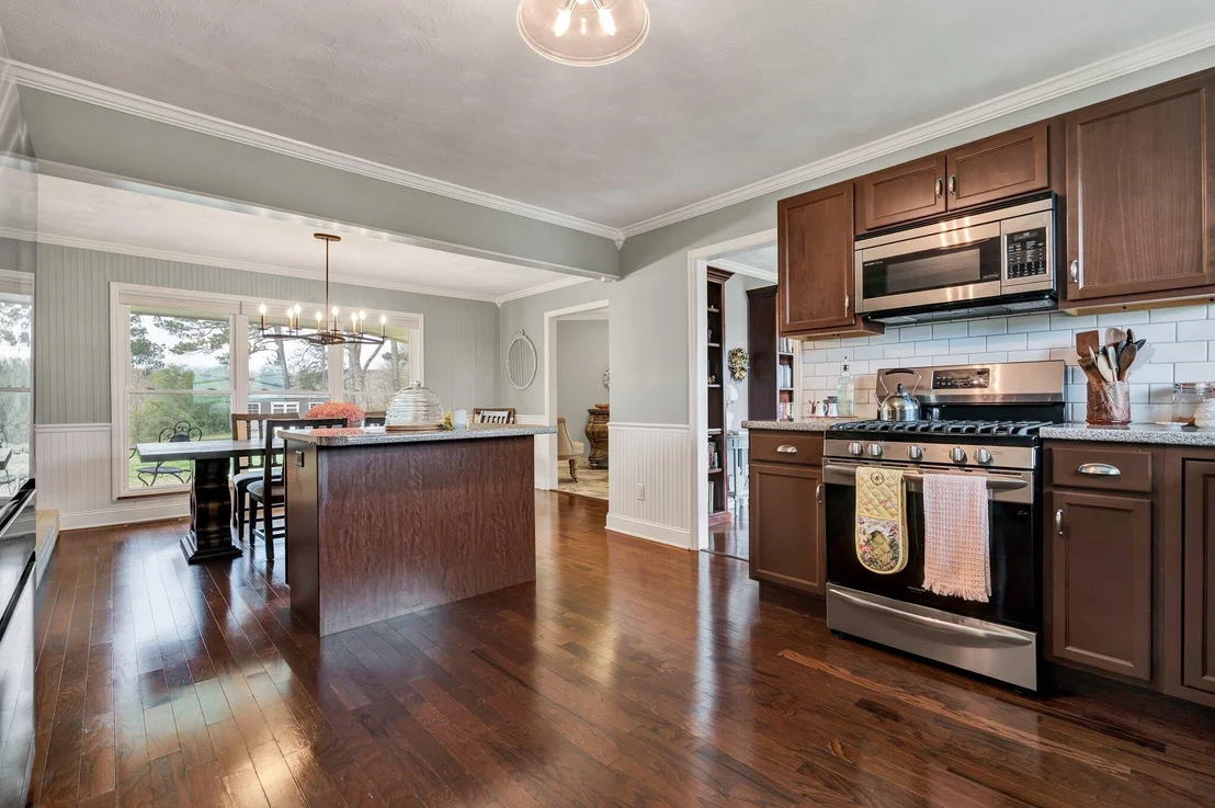 Photo of 155 County Road 556