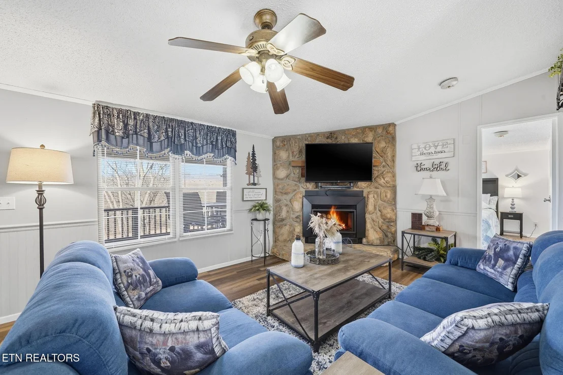 Photo of 281 Willis Rd