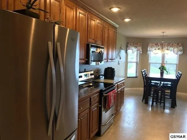 Photo of 619 Southview Circle