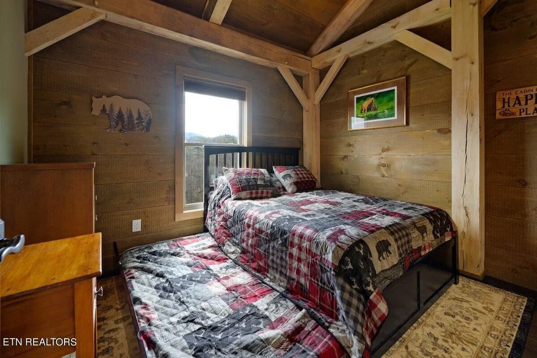 Photo of 4032 Roundtop Drive