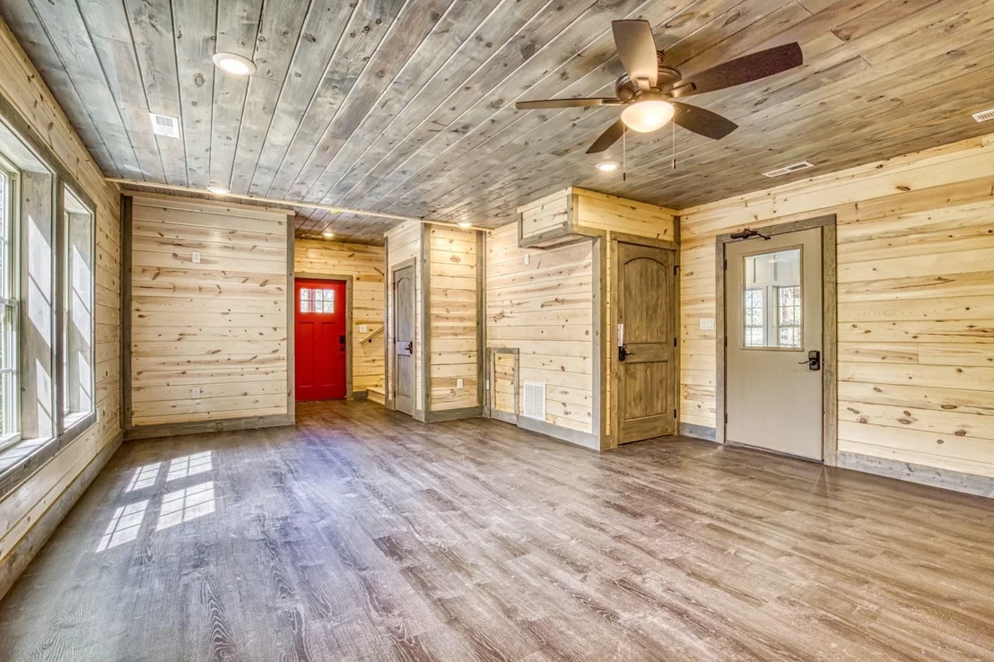 Photo of 712 Golden Eagle Way