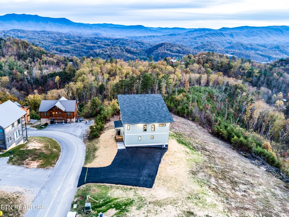 Photo of 2023 Starr Crest Drive